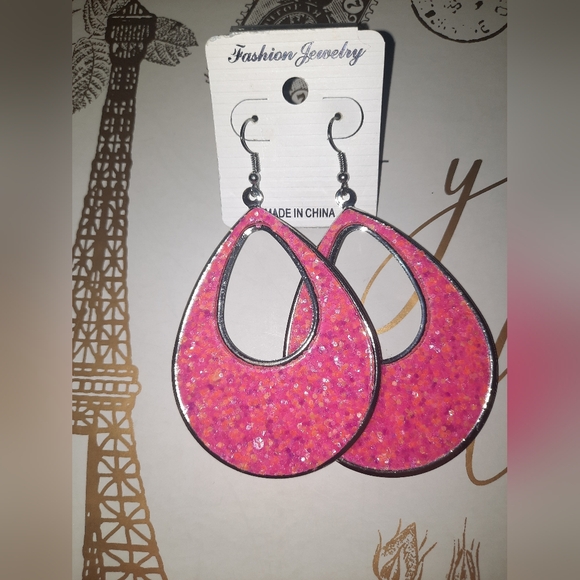 Jewelry - Hot Pink Earrings